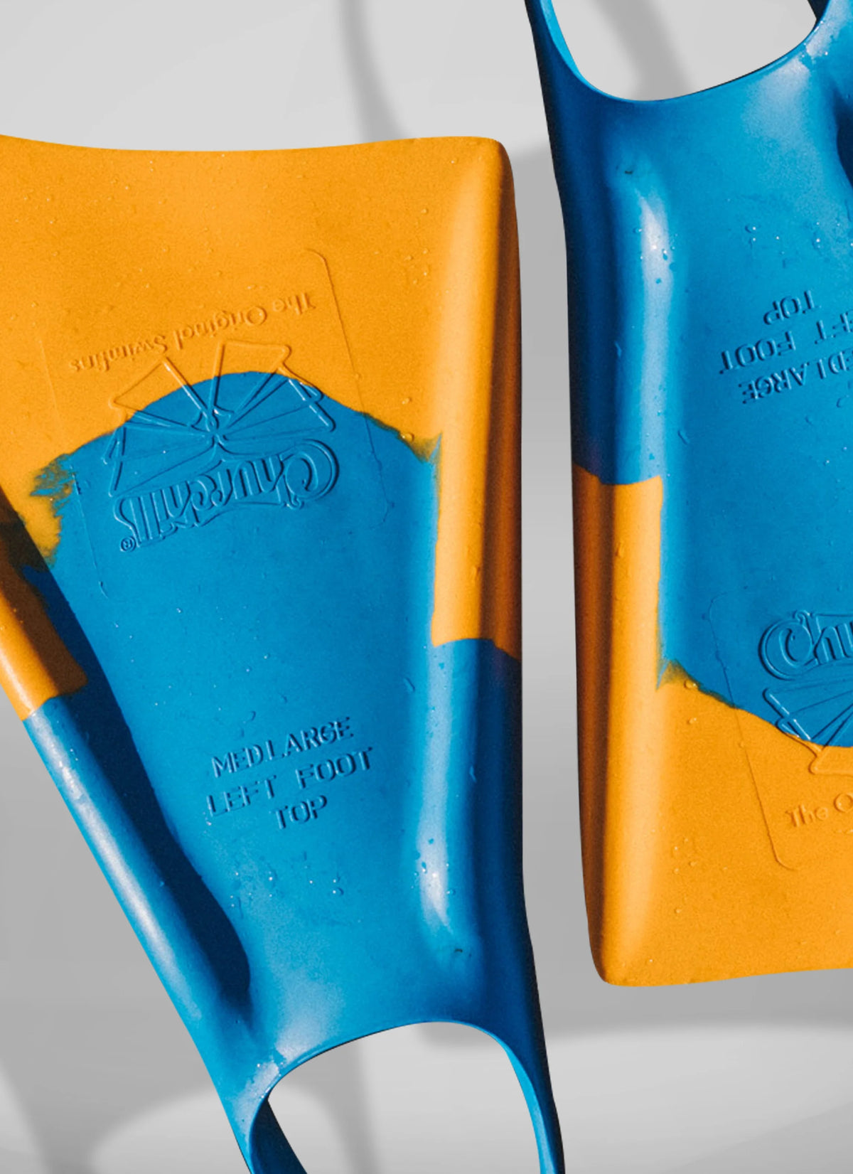 churchill-makapuu-classic-natural-gum-rubber-i6 FINSORANGE_BLUEZOOM.webp